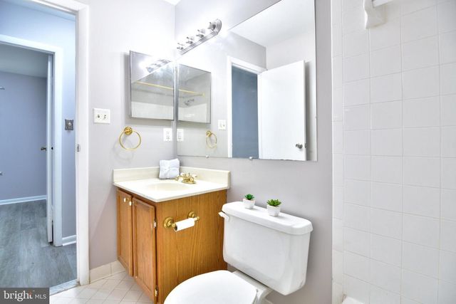 13326 WATERSIDE CIR, Germantown, MD 20874
