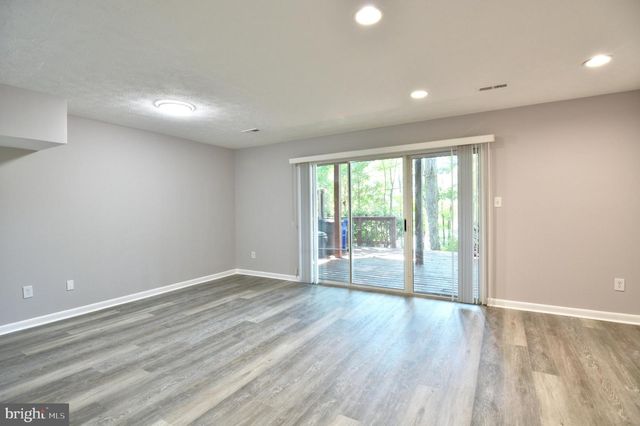 13326 WATERSIDE CIR, Germantown, MD 20874