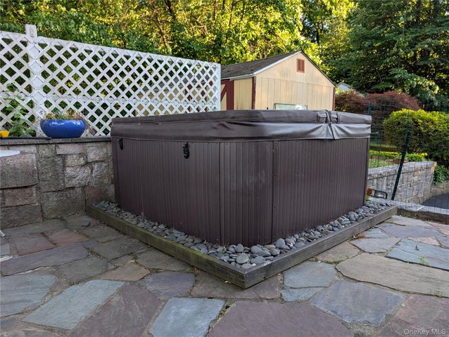 294 Lincoln Avenue, New Rochelle, NY 10801