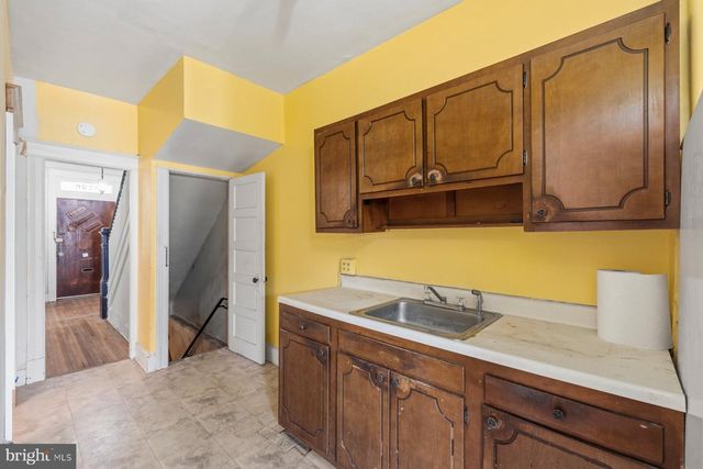 5226 7TH ST NW, Washington, DC 20011
