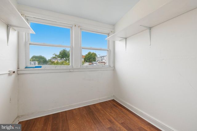 5226 7TH ST NW, Washington, DC 20011
