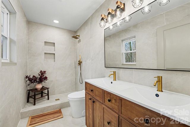 32 Bowen Drive, Belmont, NC 28012