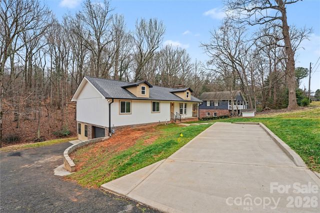 32 Bowen Drive, Belmont, NC 28012