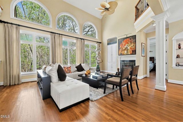 51210 Eastchurch, Chapel Hill, NC 27517