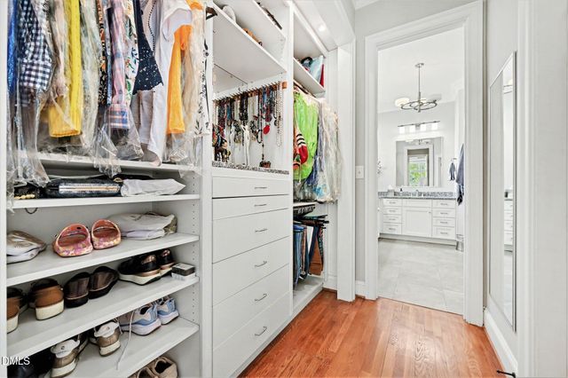 51210 Eastchurch, Chapel Hill, NC 27517