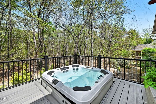 51210 Eastchurch, Chapel Hill, NC 27517