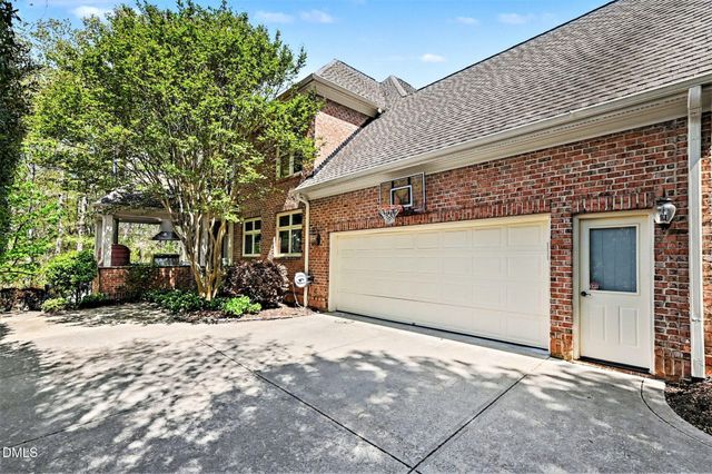 51210 Eastchurch, Chapel Hill, NC 27517