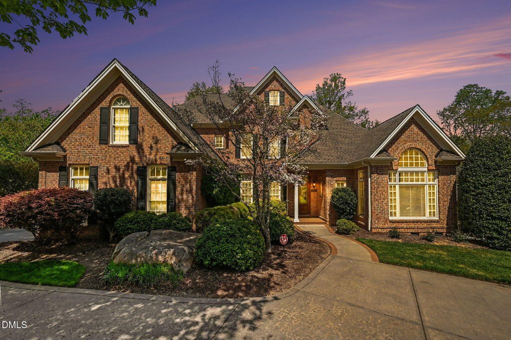 51210 Eastchurch, Chapel Hill, NC 27517
