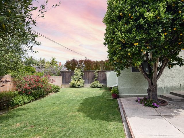 423 Loma Vista, El Segundo, CA 90245