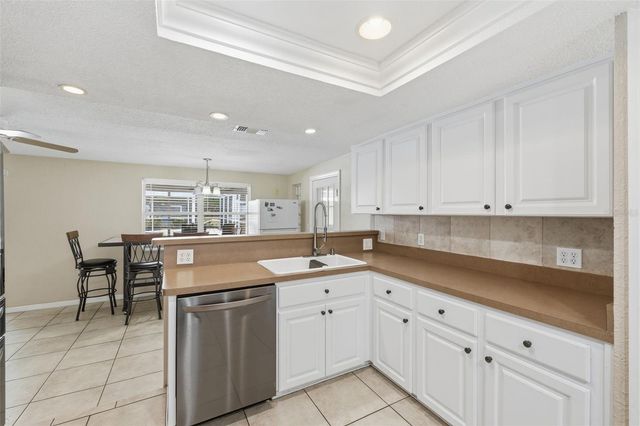 10744 OSCEOLA DRIVE, New Port Richey, FL 34654