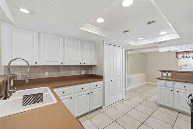 10744 OSCEOLA DRIVE, New Port Richey, FL 34654