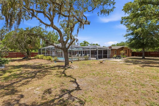 10744 OSCEOLA DRIVE, New Port Richey, FL 34654