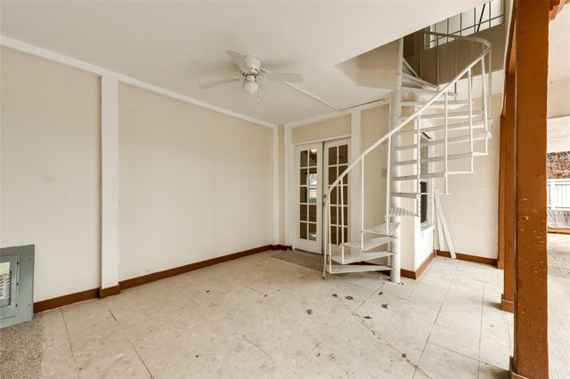 1919 E Branch Hollow Drive, Carrollton, TX 75007