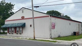 423 W Henry Street, Staunton, IL 62088