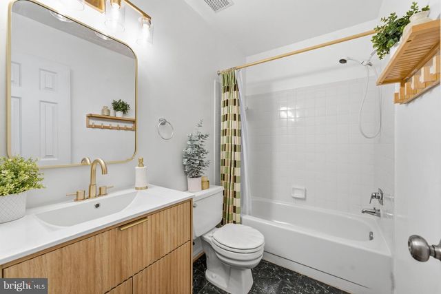 3483 MOUNT BURNSIDE WAY, Woodbridge, VA 22192