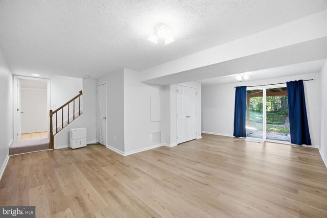 3483 MOUNT BURNSIDE WAY, Woodbridge, VA 22192
