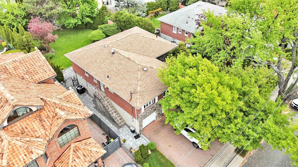 13835 11th Avenue, Malba, NY 11357 — photo 5