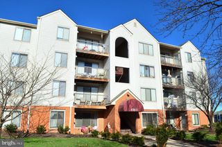 8383 BUTTRESS LN #102, Manassas, VA 20110