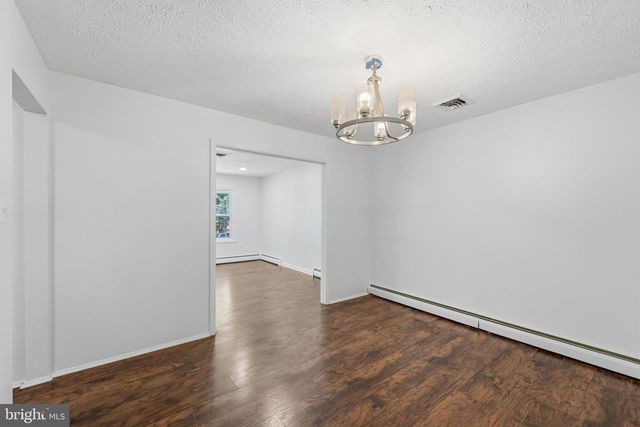 14209 ESSEX DR, Woodbridge, VA 22191
