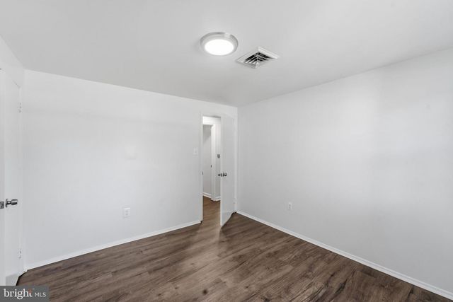 14209 ESSEX DR, Woodbridge, VA 22191