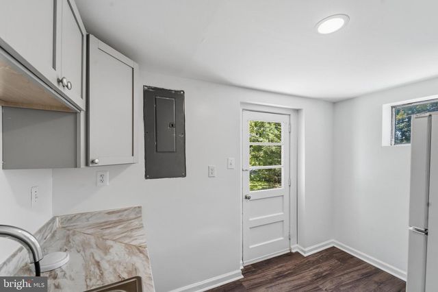 14209 ESSEX DR, Woodbridge, VA 22191