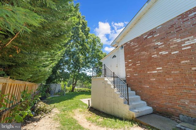 14209 ESSEX DR, Woodbridge, VA 22191