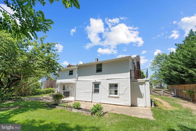 14209 ESSEX DR, Woodbridge, VA 22191