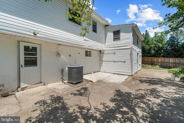 14209 ESSEX DR, Woodbridge, VA 22191