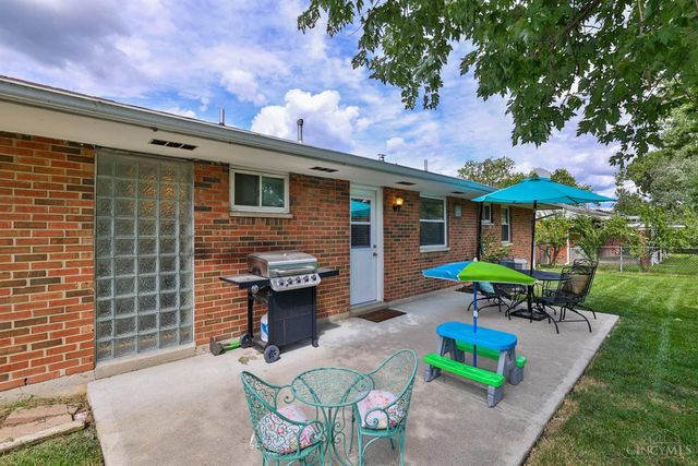 11907 Lawnview Avenue, Springdale, OH 45246