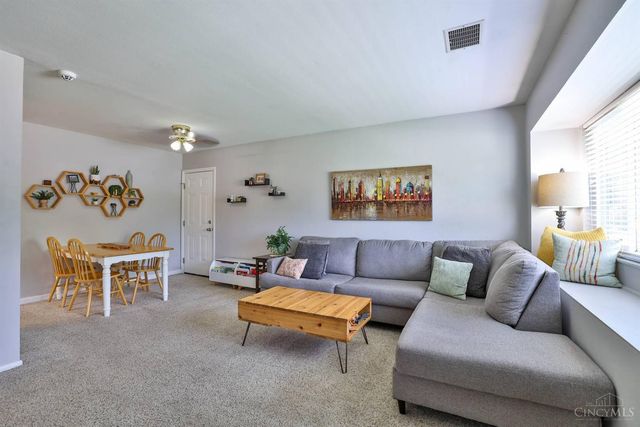 11907 Lawnview Avenue, Springdale, OH 45246