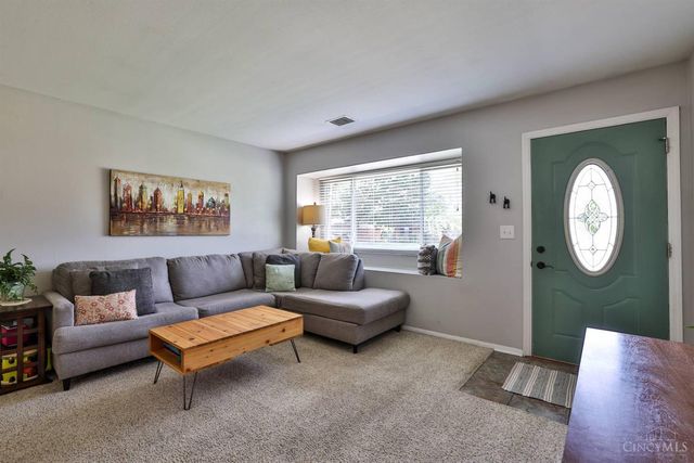 11907 Lawnview Avenue, Springdale, OH 45246