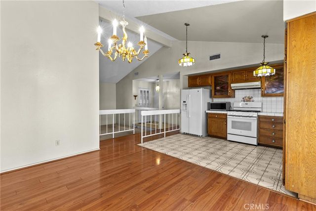 1895 W Gilbert, San Bernardino, CA 92411