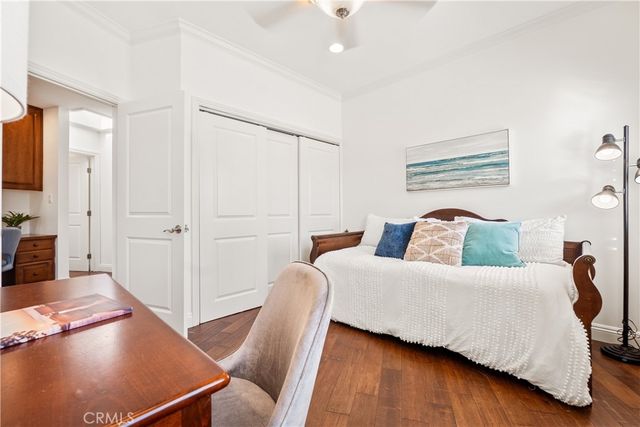 1077 10th Street, Hermosa Beach, CA 90254