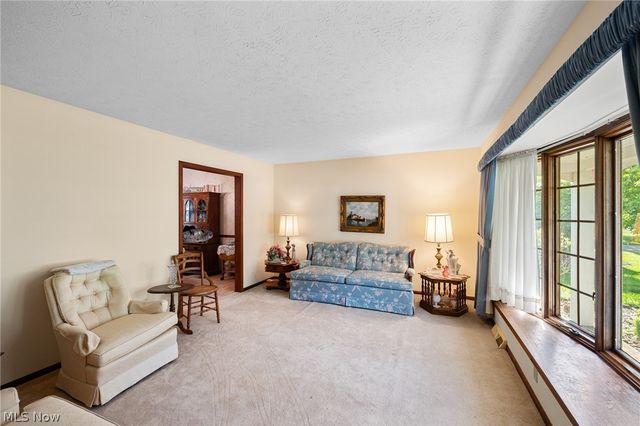 32696 Surrey Lane, Avon Lake, OH 44012