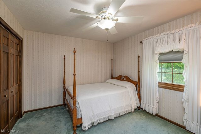 32696 Surrey Lane, Avon Lake, OH 44012