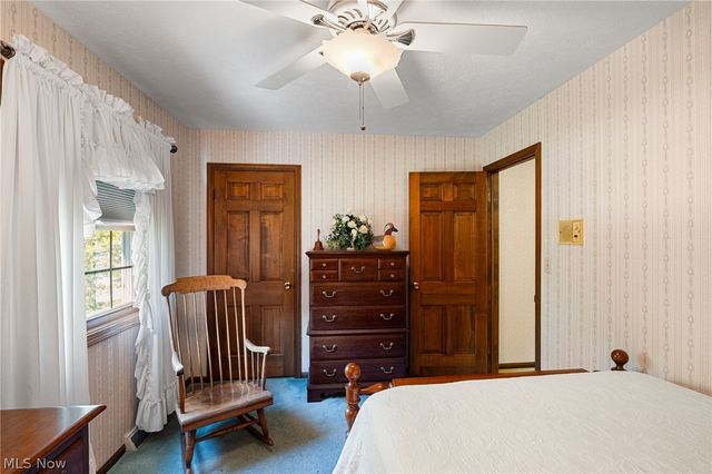 32696 Surrey Lane, Avon Lake, OH 44012