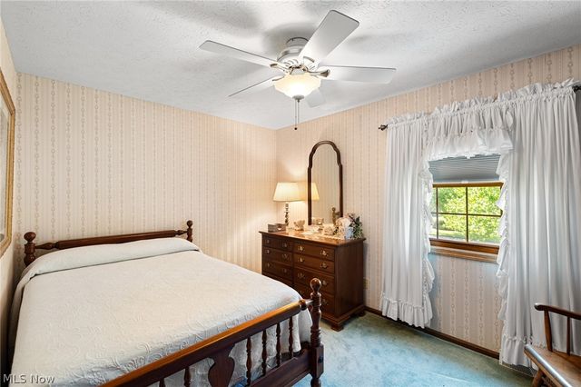 32696 Surrey Lane, Avon Lake, OH 44012