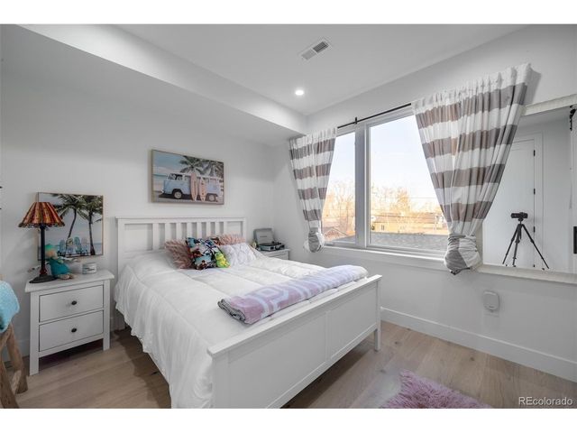 1542 Vrain St, Denver, CO 80204