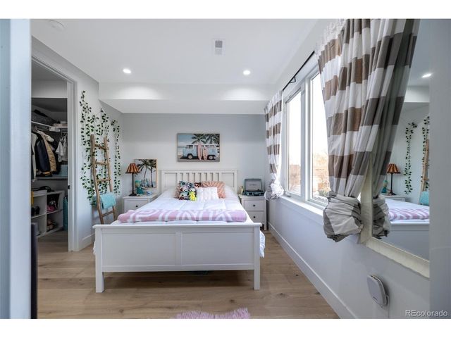 1542 Vrain St, Denver, CO 80204