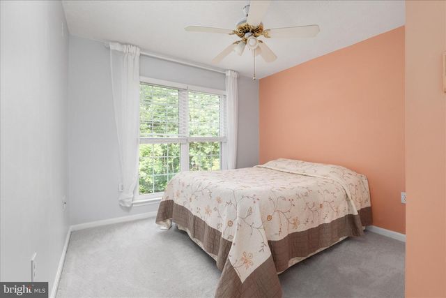 439 NIKKI TER SE, Leesburg, VA 20175