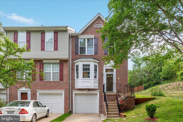 439 NIKKI TER SE, Leesburg, VA 20175