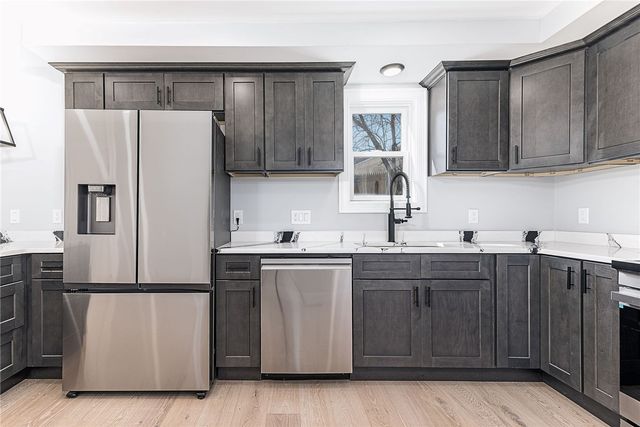 62 John Wickes Avenue, Warwick, RI 02818