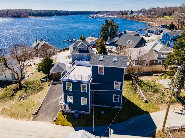 62 John Wickes Avenue, Warwick, RI 02818