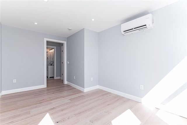 62 John Wickes Avenue, Warwick, RI 02818