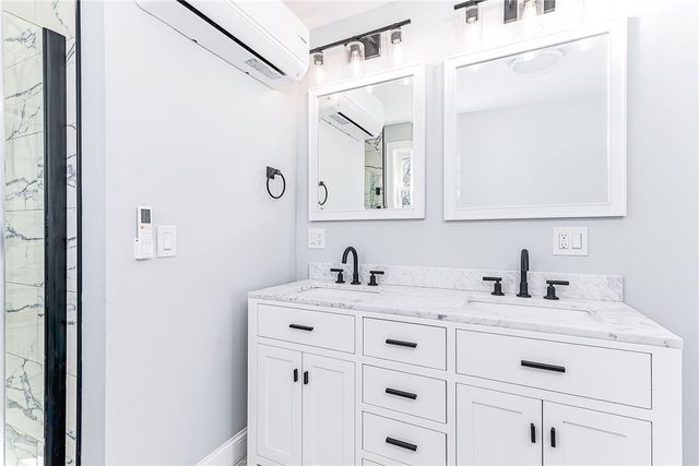 62 John Wickes Avenue, Warwick, RI 02818
