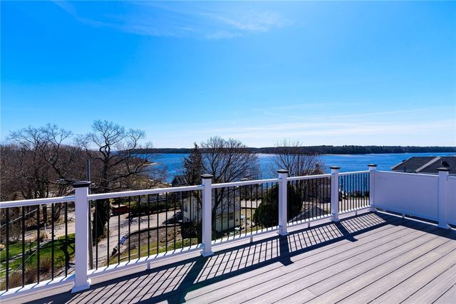 62 John Wickes Avenue, Warwick, RI 02818