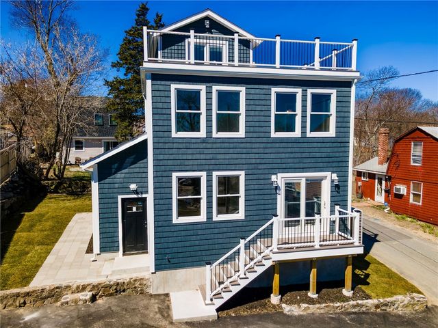 62 John Wickes Avenue, Warwick, RI 02818