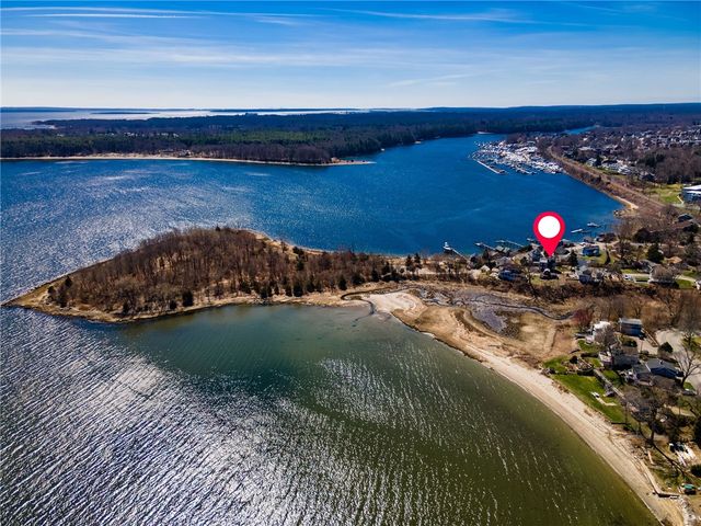 62 John Wickes Avenue, Warwick, RI 02818