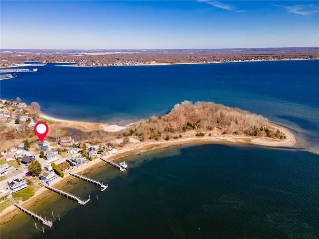 62 John Wickes Avenue, Warwick, RI 02818