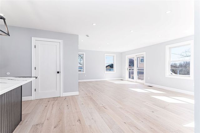 62 John Wickes Avenue, Warwick, RI 02818